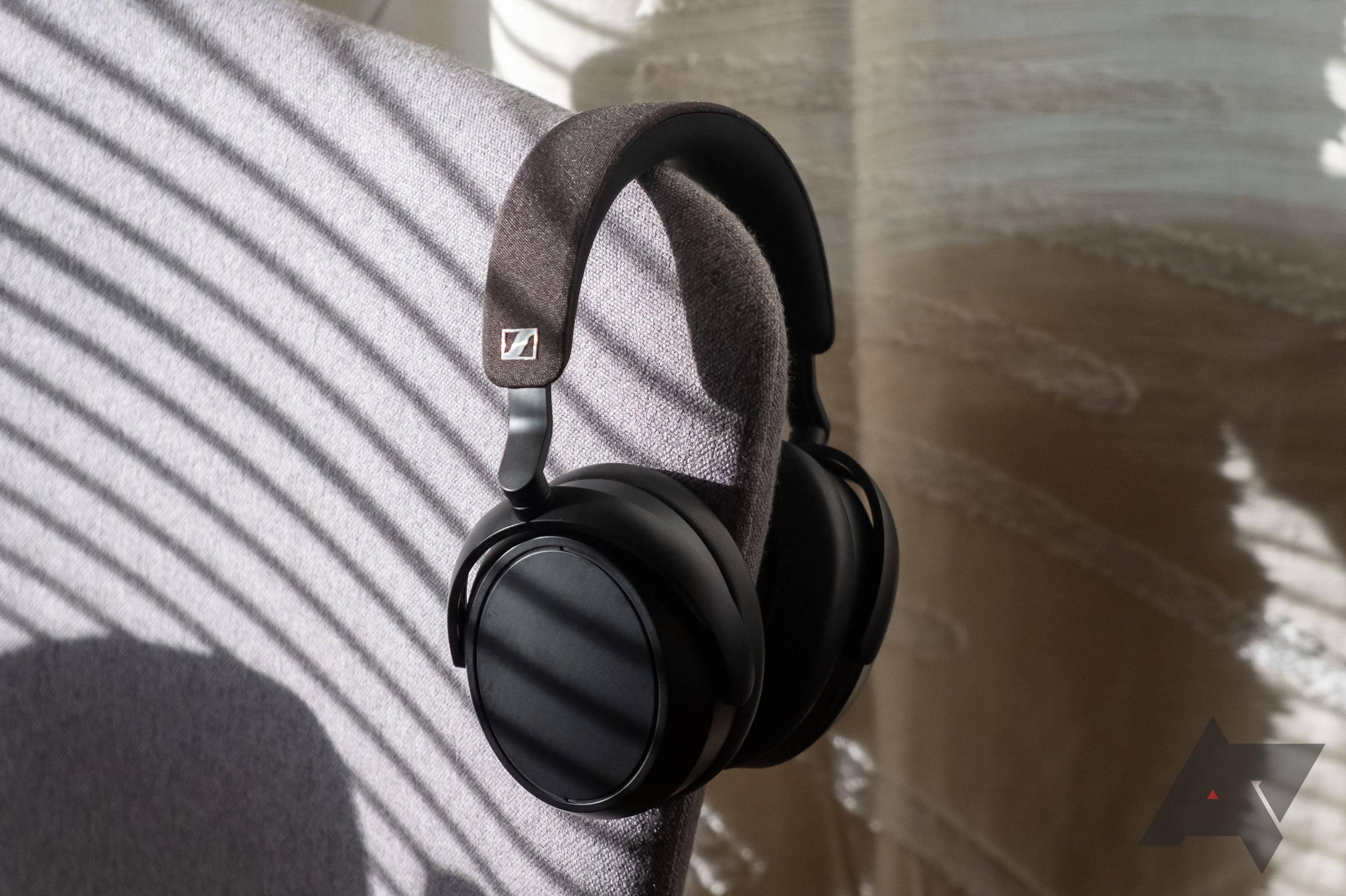 Sennheiser unveils two fresh colors for the Momentum 4 Wireless