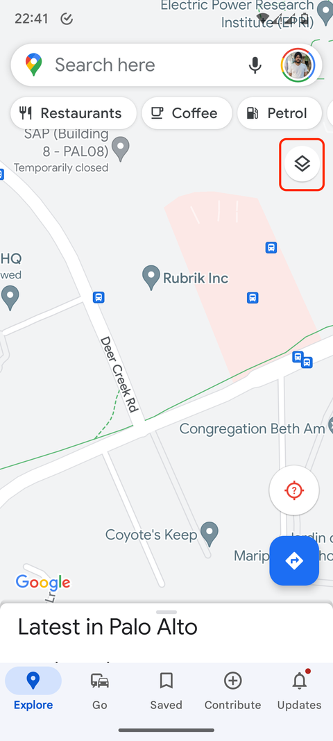Tapping the Layers icon in the Google Maps for Android app
