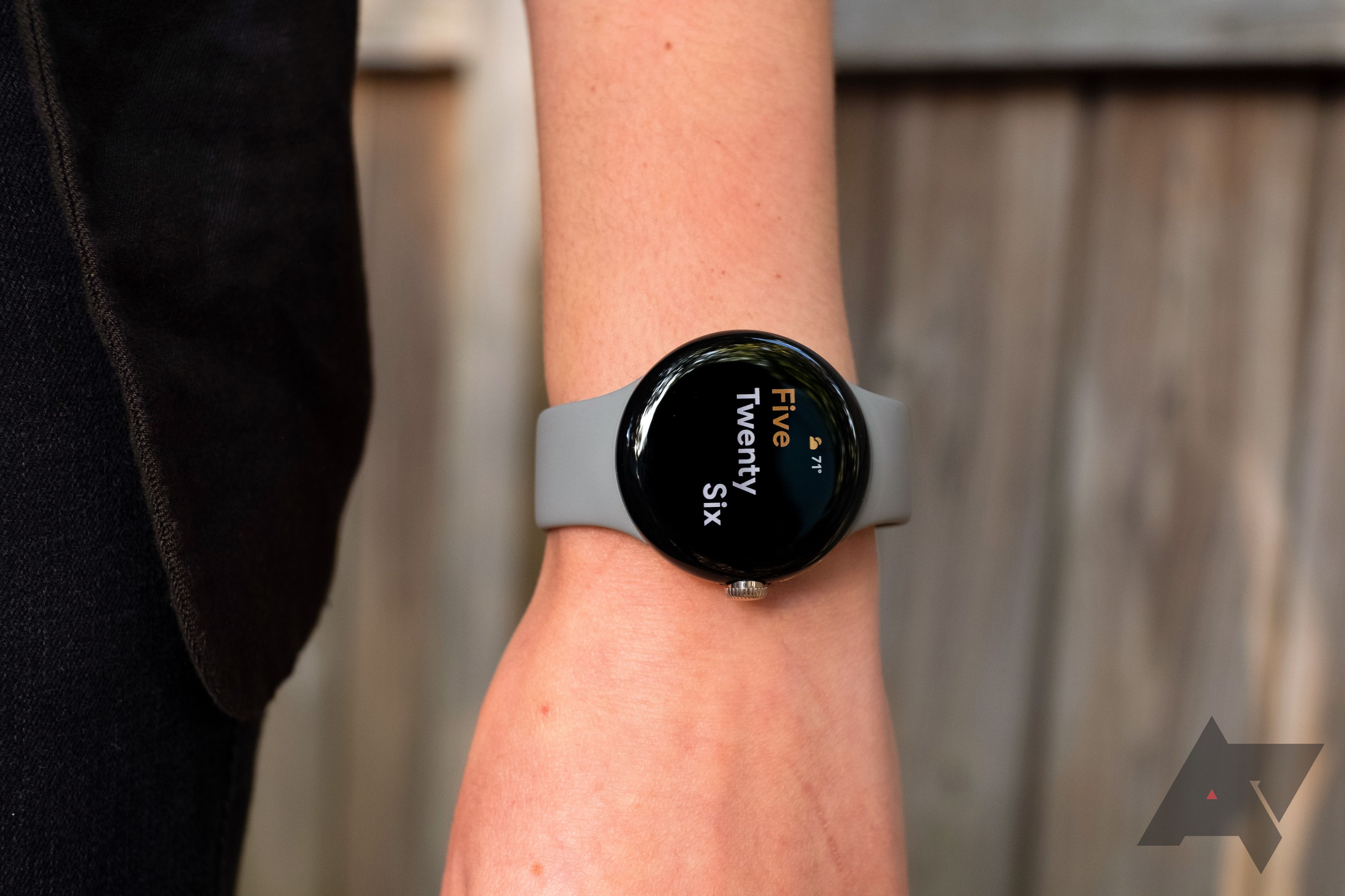Black Friday makes the first-gen Pixel Watch the one to buy