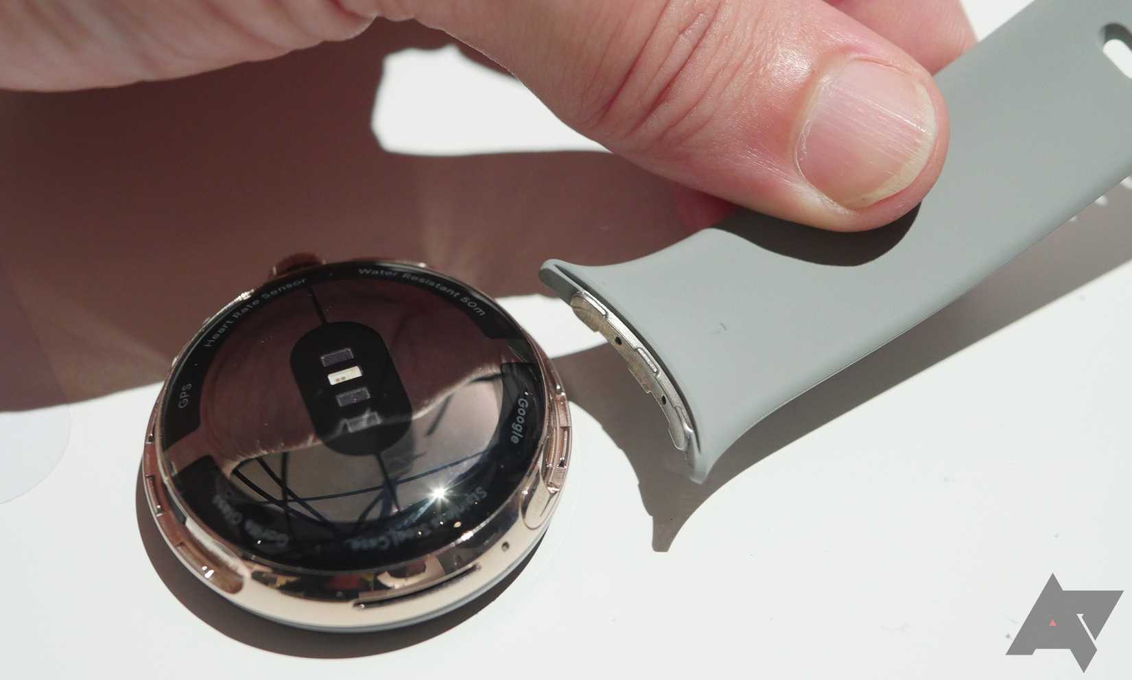 Here's our first good look at the Pixel Watch 3 XL