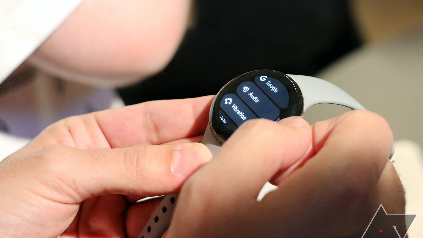 How to silence your Google Pixel Watch 2