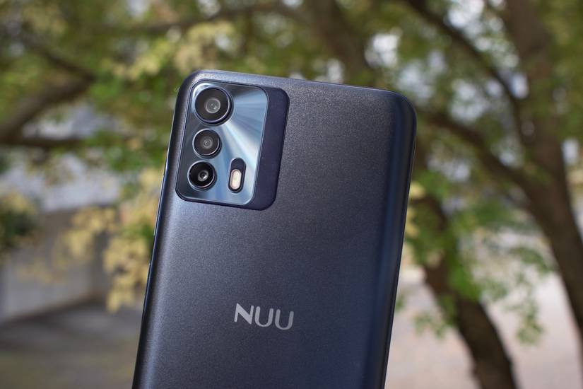 This promising budget phone packs 5G, a 90Hz display, and a huge 5 ...