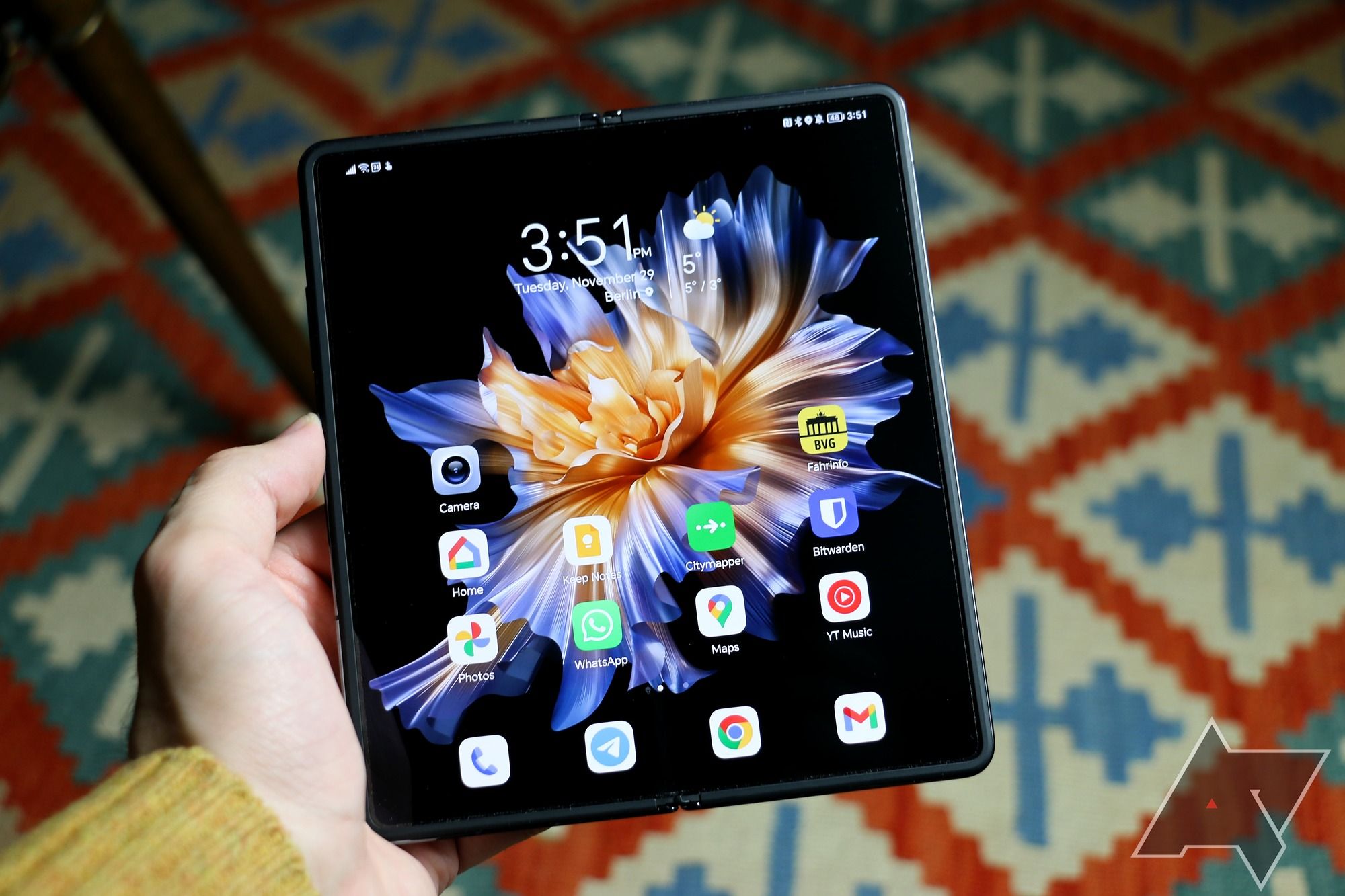 Honor Magic Vs hands-on: Samsung better watch out