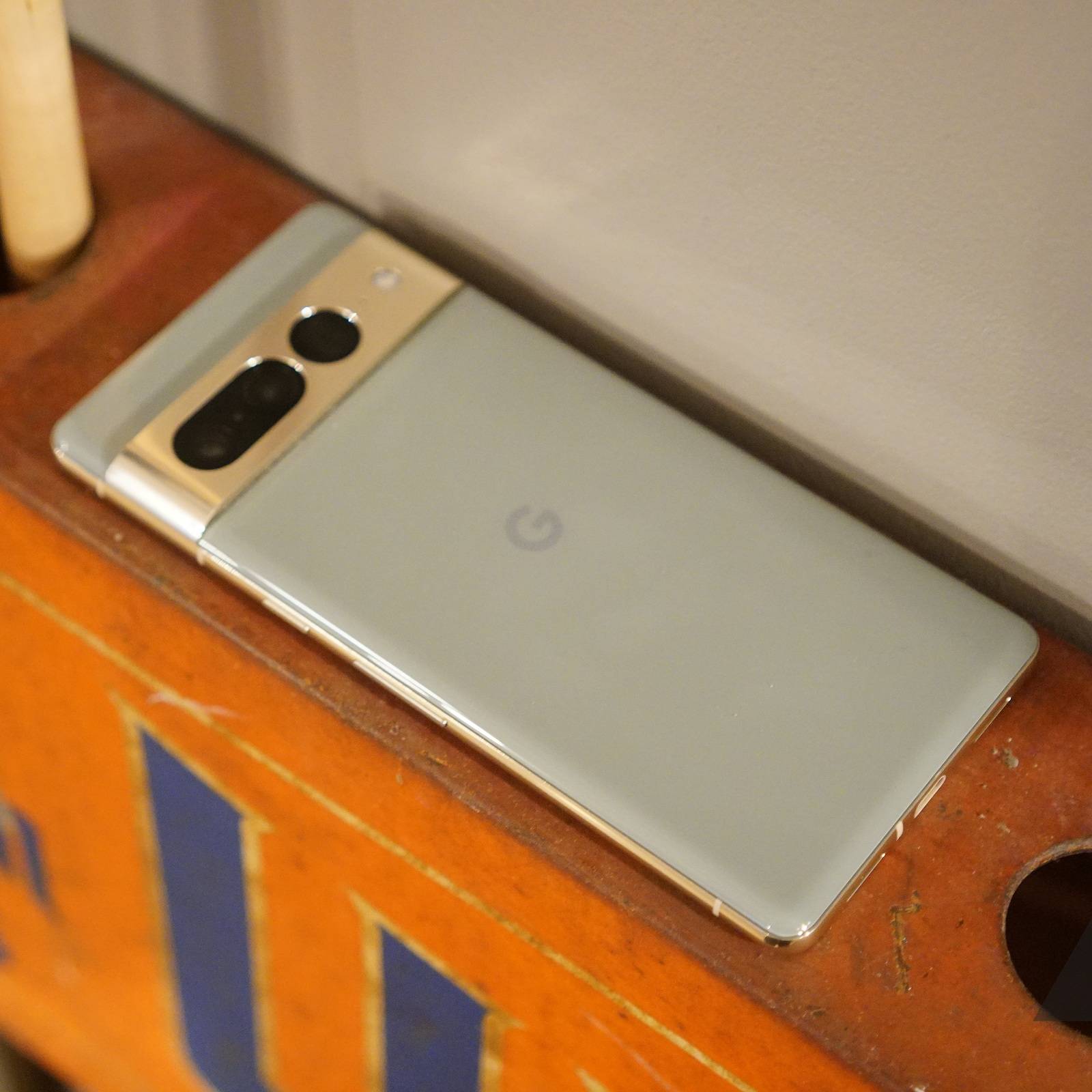 Google Pixel 7 and 6 are finally getting the January 2023 Play 