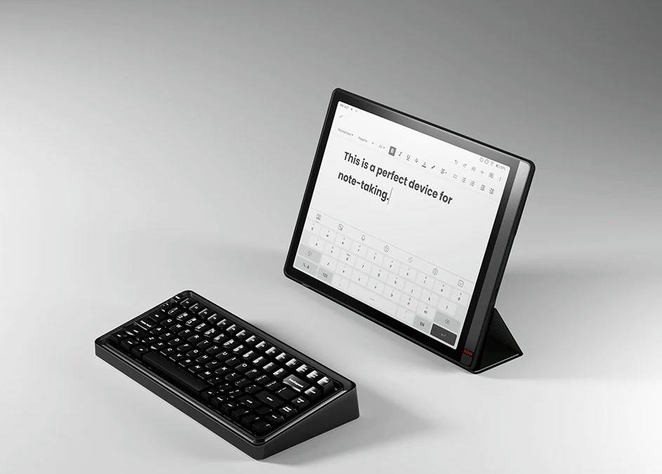 Onyx is back with a huge 13.3-inch Android e-reader, the Boox Tab X Onyx is back with a huge 13.3-inch Android e-reader, the Boox Tab X