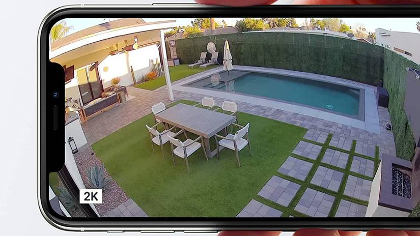 Ring Floodlight Cam Wired Pro vs. Arlo Pro 3 Floodlight Camera: Which ...