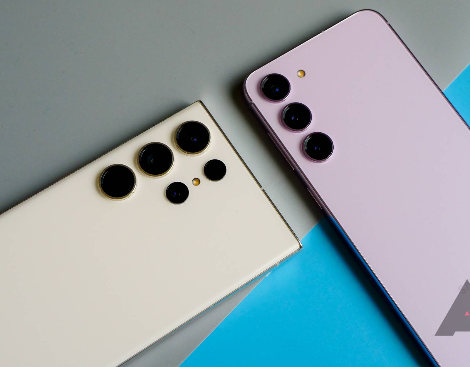 Why the periscope zoom lens is more controversial than any other