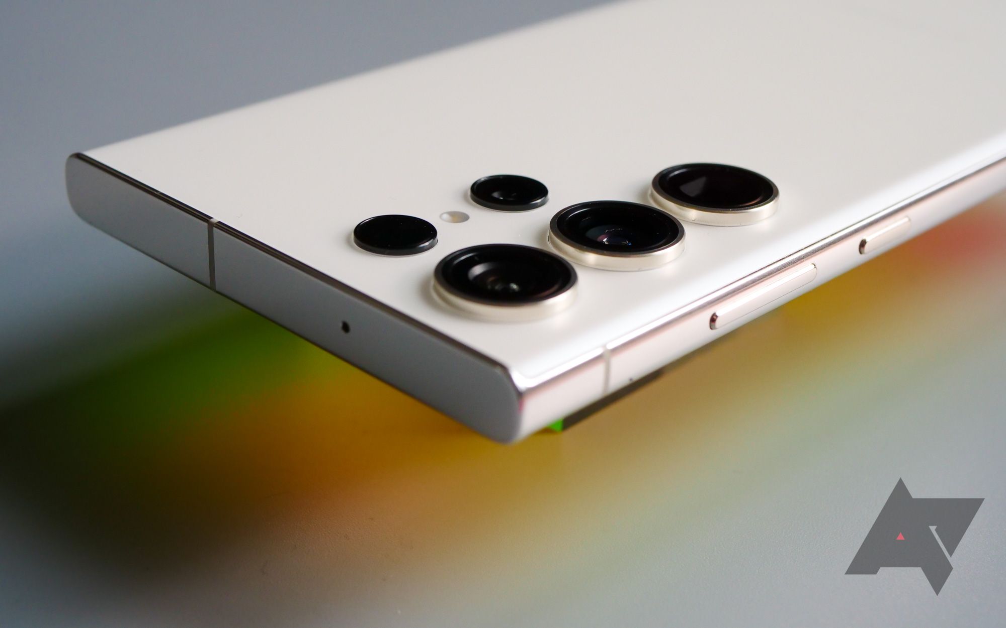 Google's helping Samsung hawk the Galaxy S23 Ultra in their latest