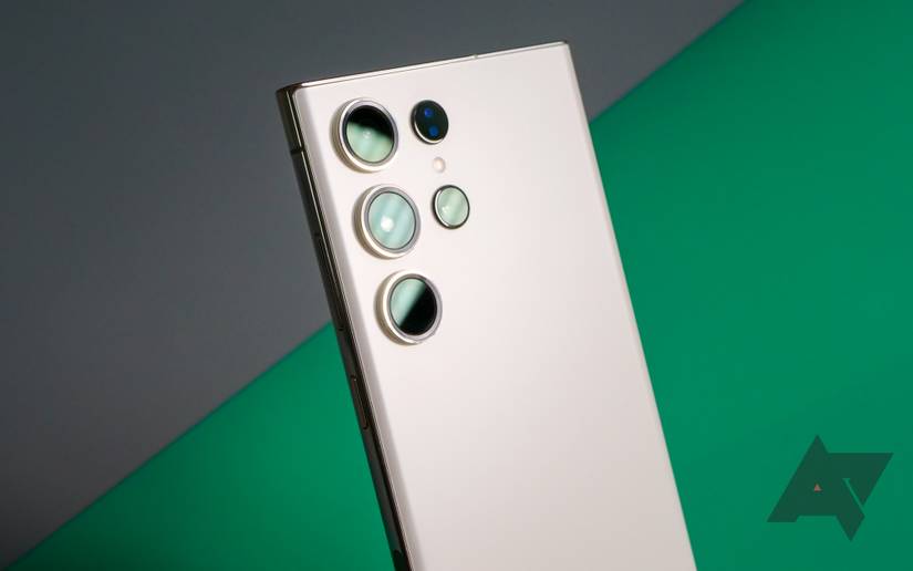 Why the periscope zoom lens is more controversial than any other