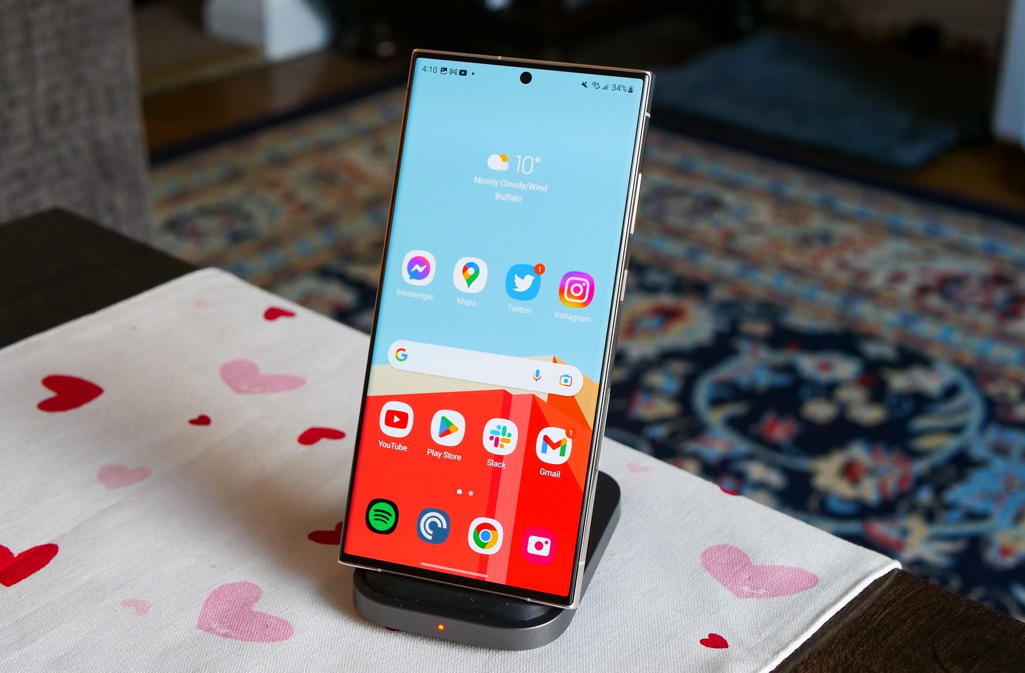 This Samsung wireless charger handles three devices at once — and