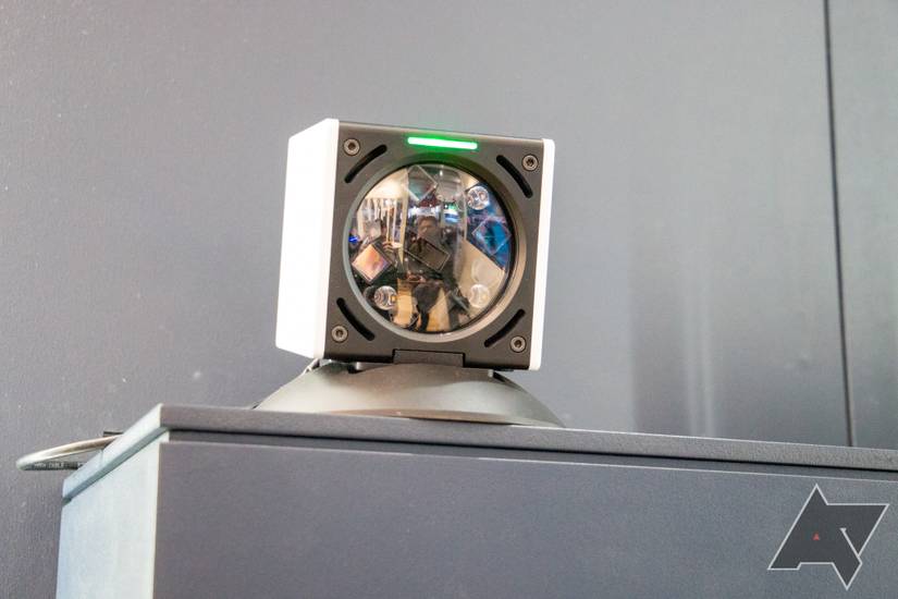 This light-based Wi-Fi alternative wants to supercharge your next phone ...