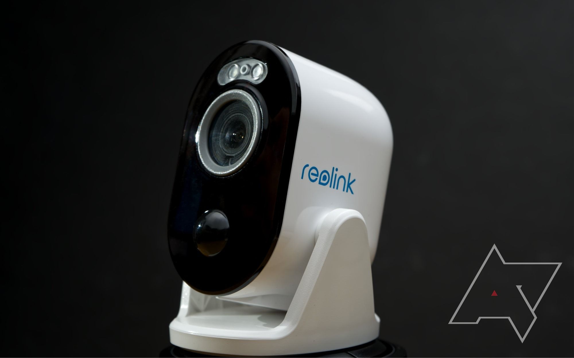 Reolink camera system review: Reolink PoE cameras vs Arlo