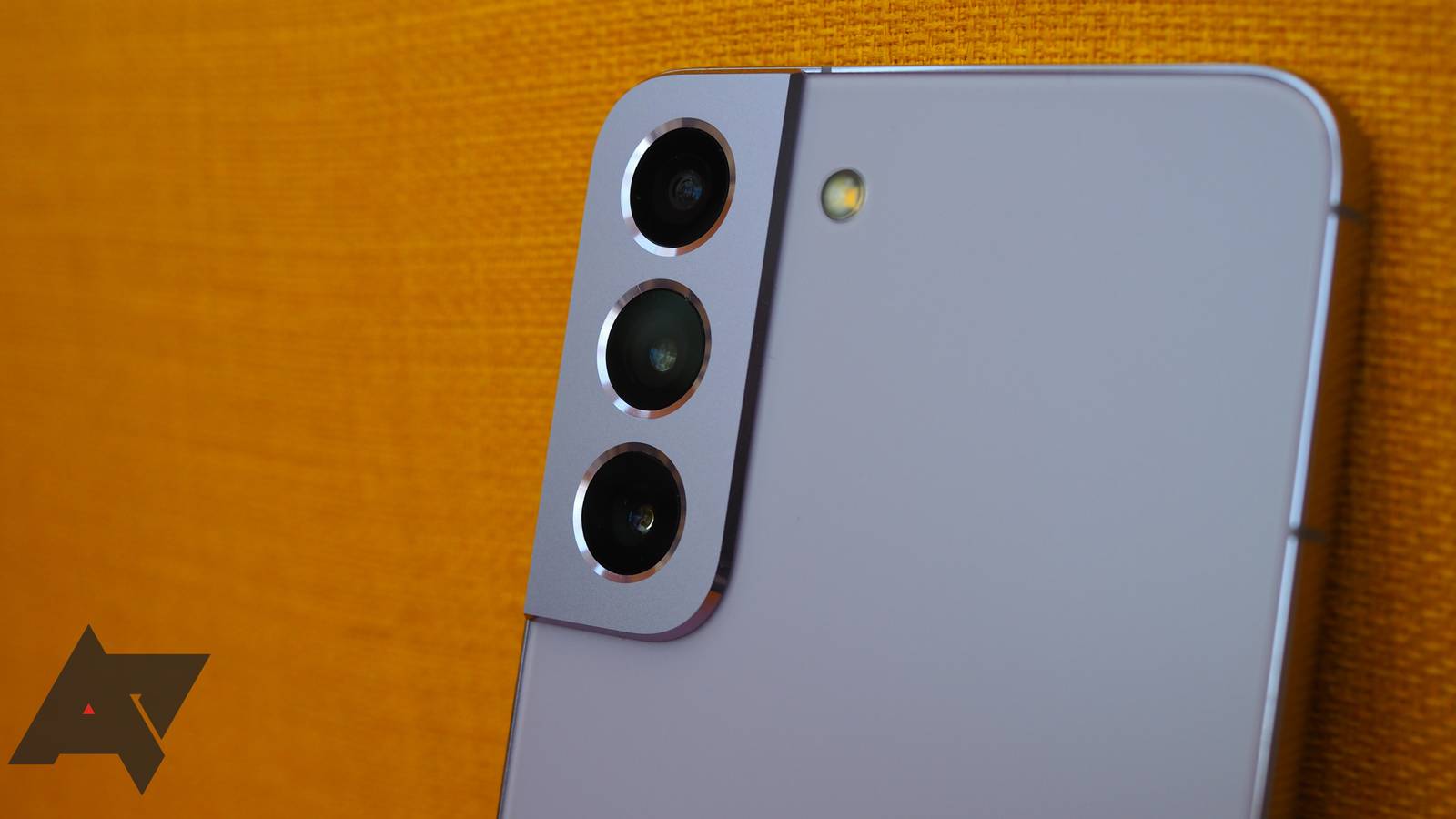 Woot's Samsung sale takes hundreds off the Galaxy S22 series and all of ...