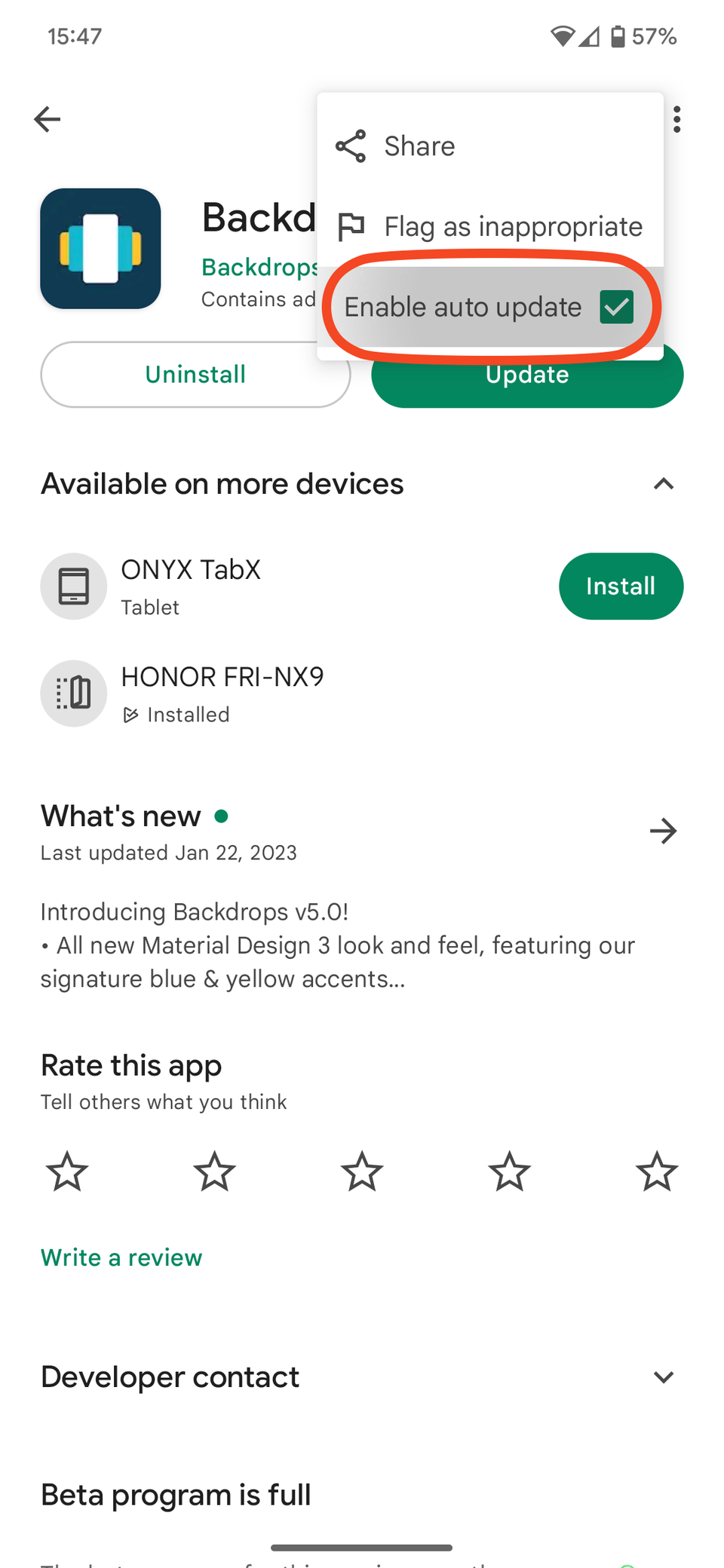 كيفية العودة إلى الإصدار الأقدم من التطبيق على Android 21 قائمة متجر Play مع "تمكين التحديث التلقائي" قم بالتبديل المميز بعلامة اختيار تحته