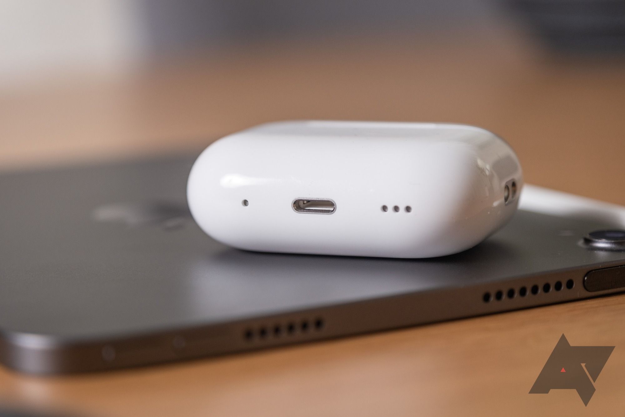 AirPods Pro 2nd Generation 本体 ライトニング Apple AirPods Pro 2nd Gen with Wireless Charging Case, iPhone