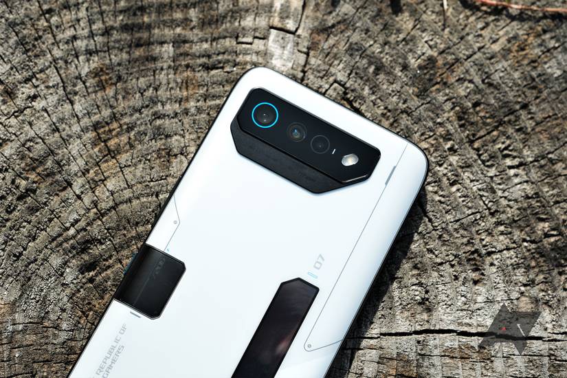 ASUS ROG Phone 7 Review: A Gamer's Delight