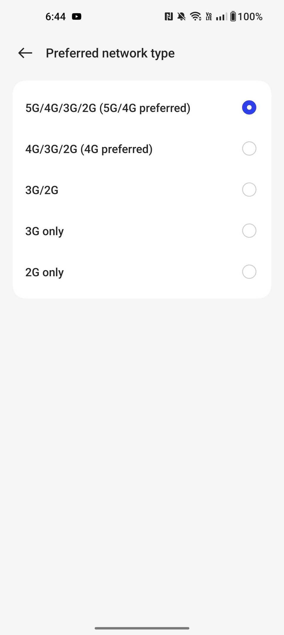 Impostazioni di controllo del tipo di rete su OnePlus che mostrano il tipo di rete preferito