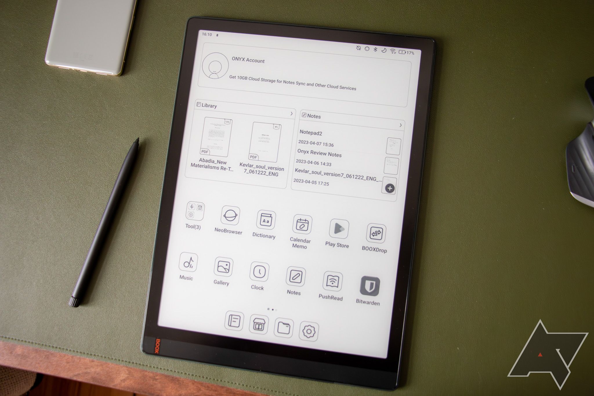 Onyx Boox Tab X review: I wish I had this in college