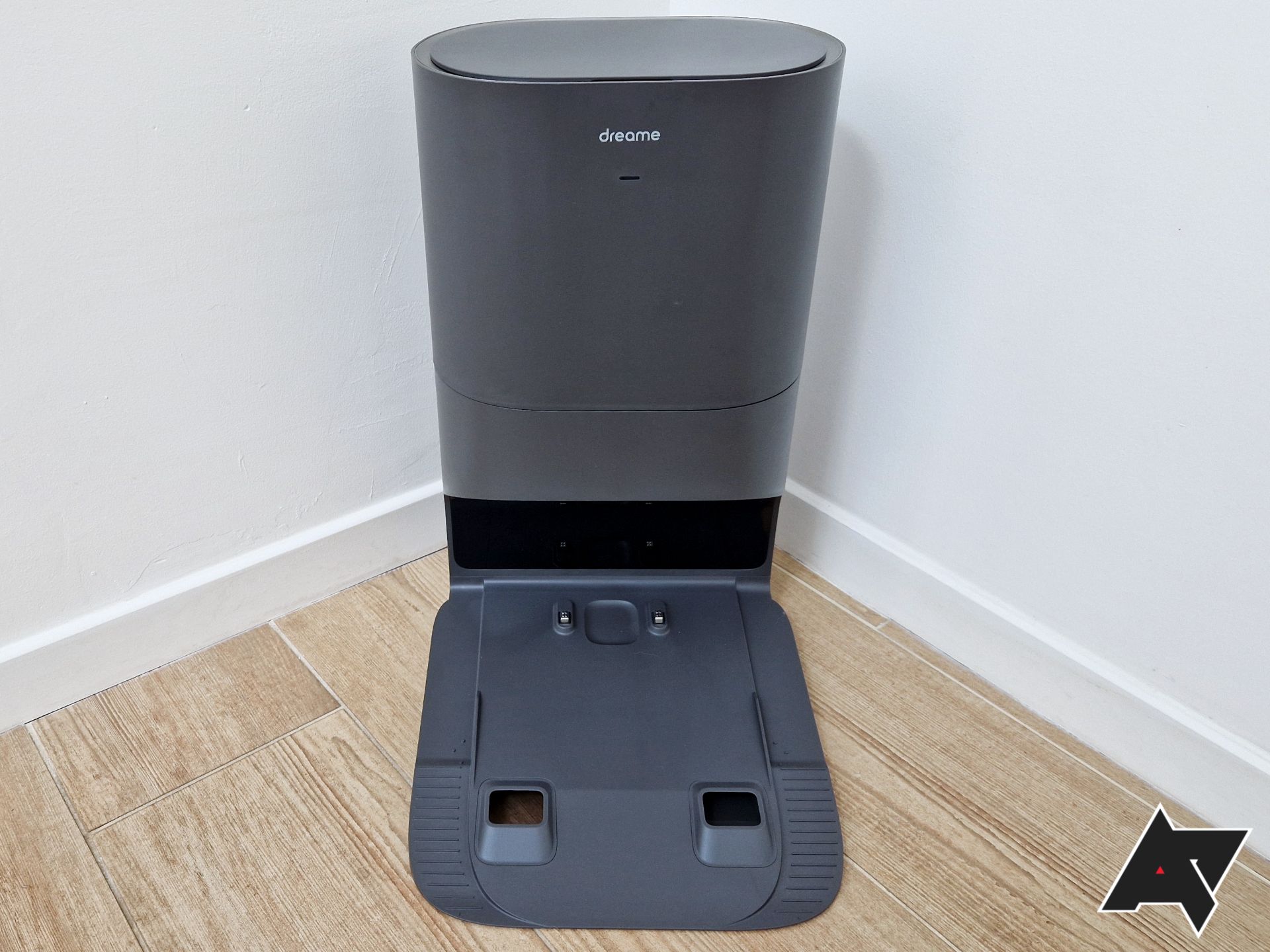 Dreamebot D10s Plus review: An affordable and efficient self