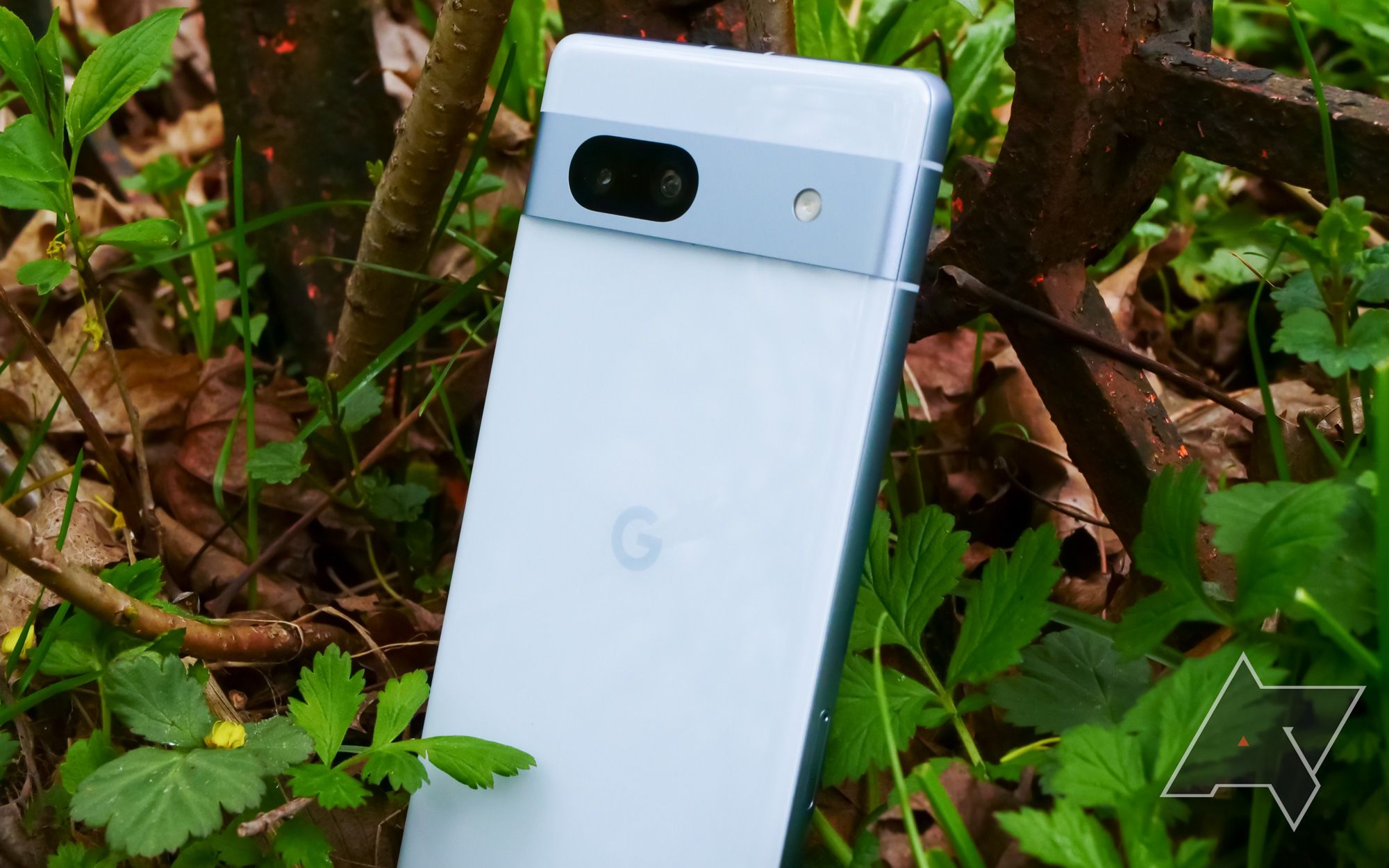 You didn't miss it: This $300 Pixel 7a deal is still one of the
