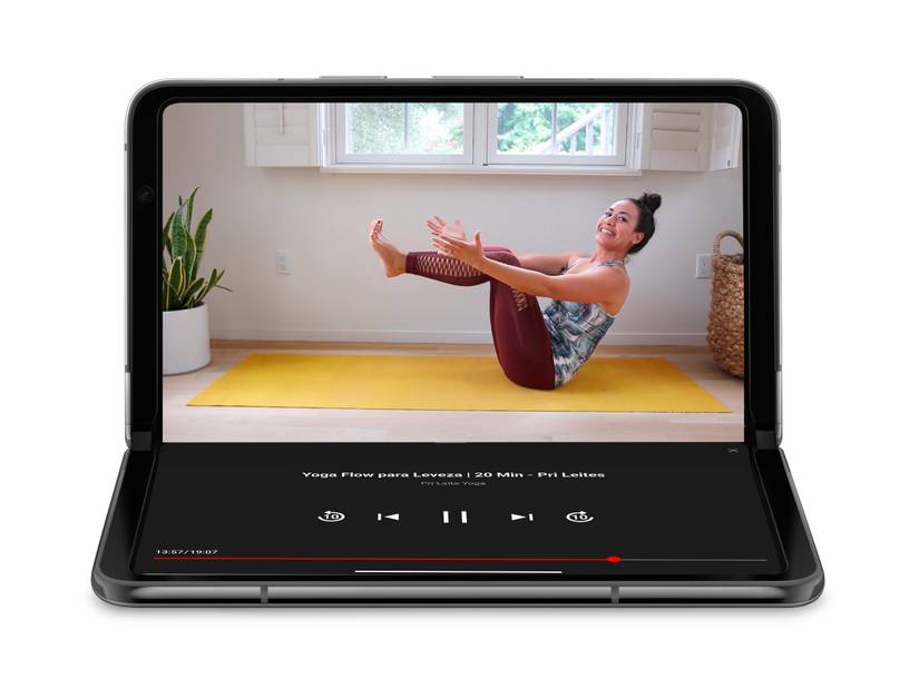 google-pixel-fold-tabletop-mode-youtube