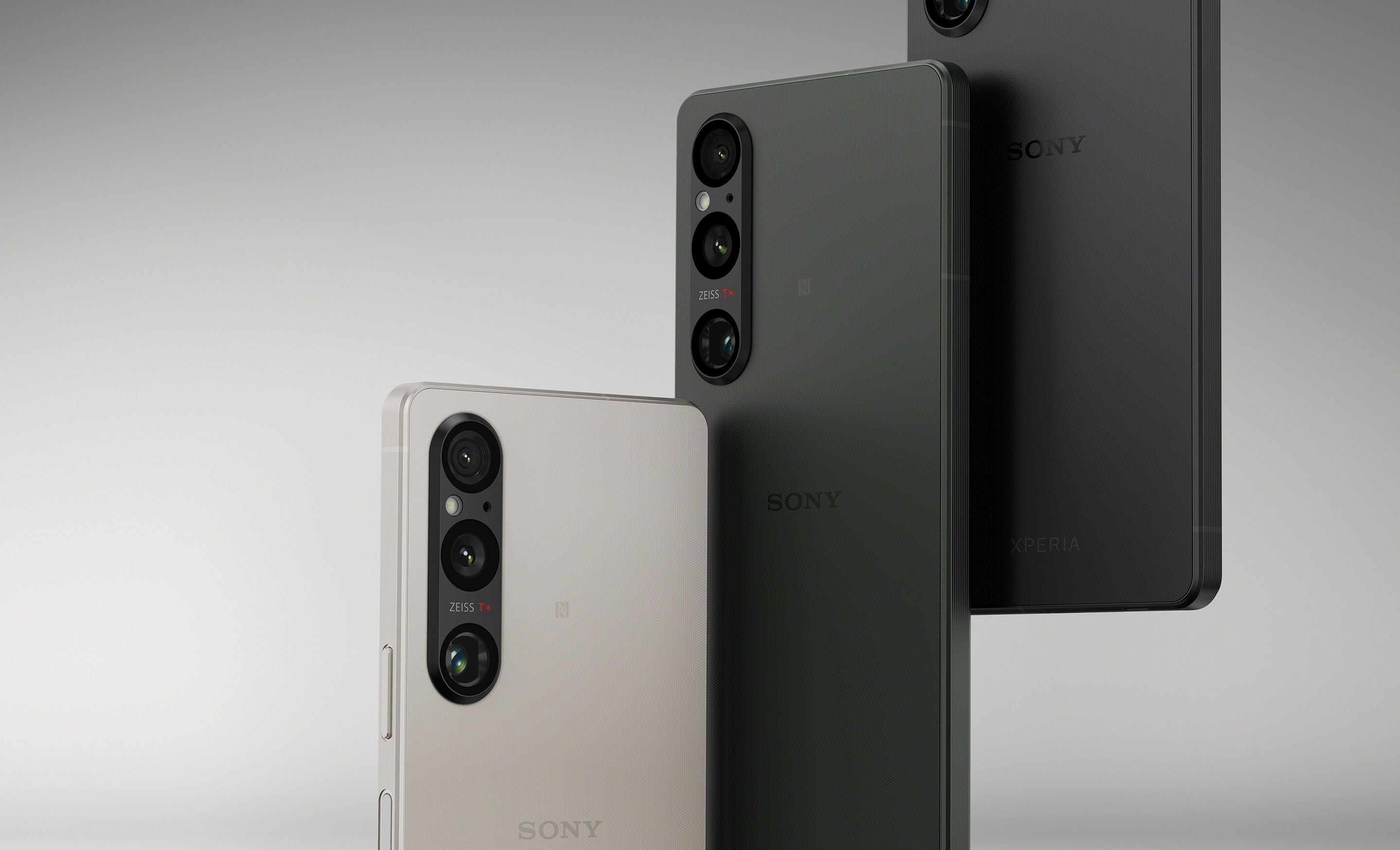 Xperiaはいいぞ AF-SNIKKOR500mm f/4G ED VR Sony's $1400 Xperia 1 V packs a fancy Exmor T sensor and headphone