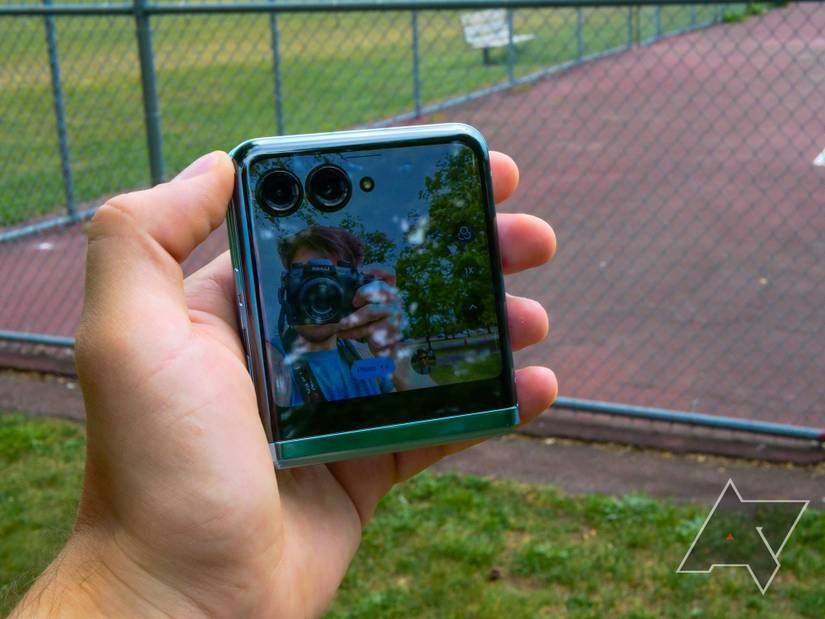Motorola Razr+ review: My new favorite foldable