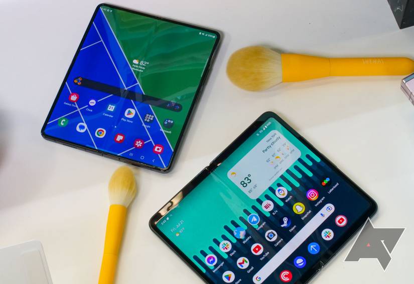 Which foldable form factor is actually the best?