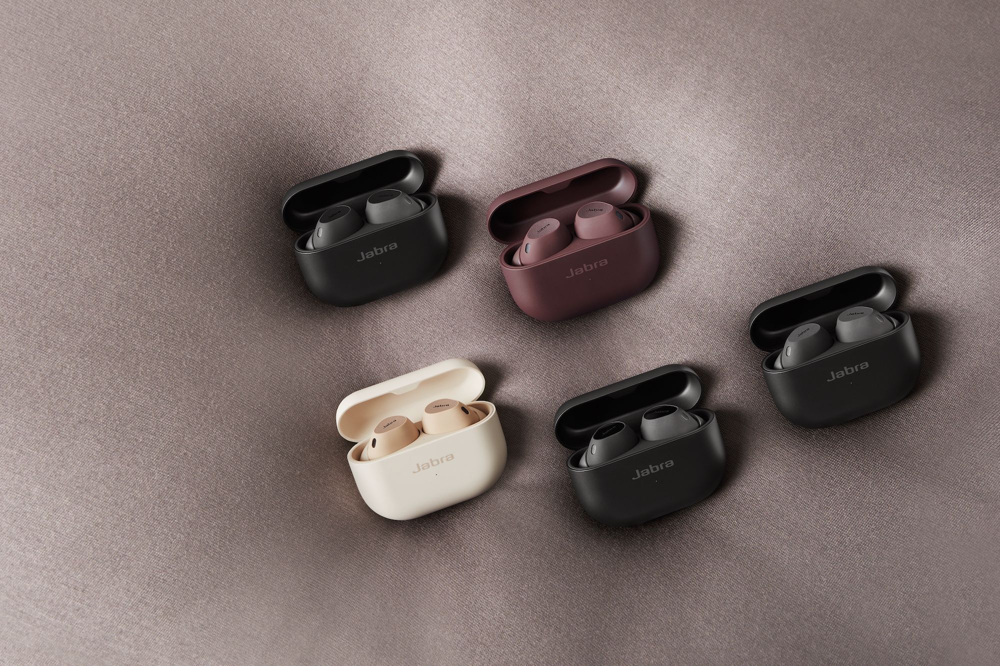 The Jabra Elite 10 earbuds are here to challenge the best from