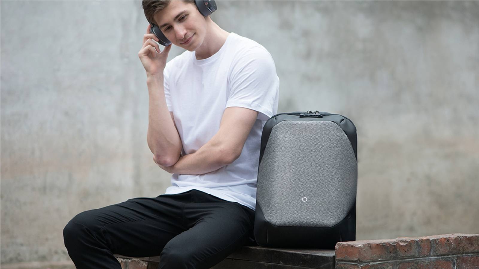 Best smart backpacks