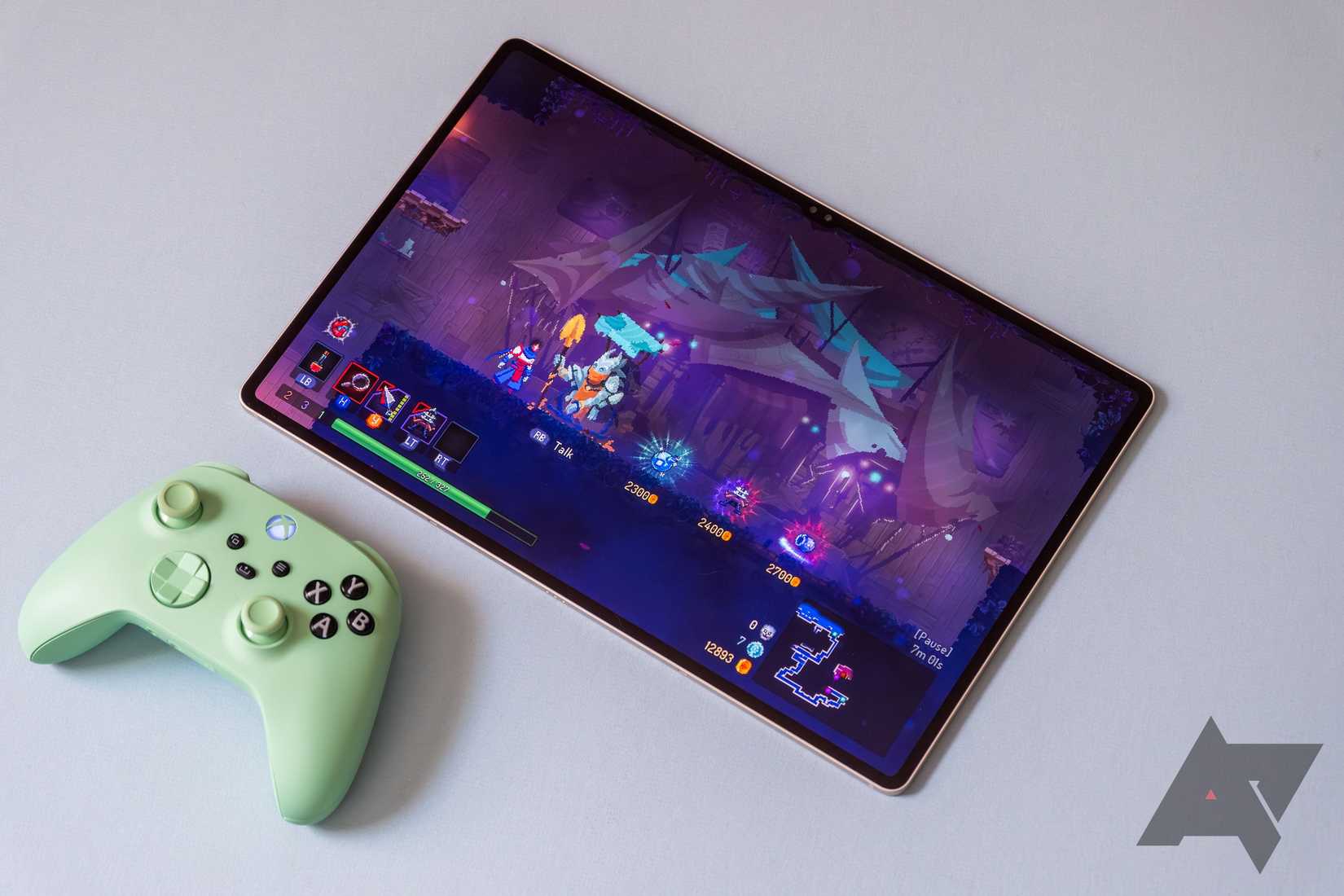 samsung-galaxy-tab-s9-ultra-xbox-controller-dead-cells-1