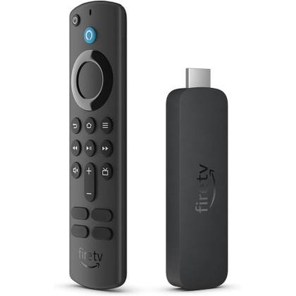 Amazon Fire TV Stick 4K (2ª geração, 2023) e controle remoto lado a lado