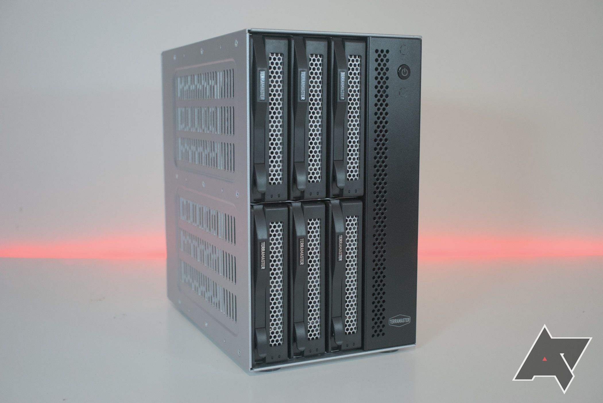 TerraMaster T6-423 review: Six-bay NAS on a budget