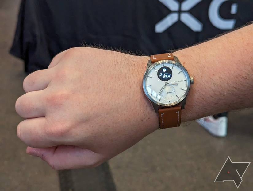 Withings ScanWatch ScanWatch Light: Which is better for you?