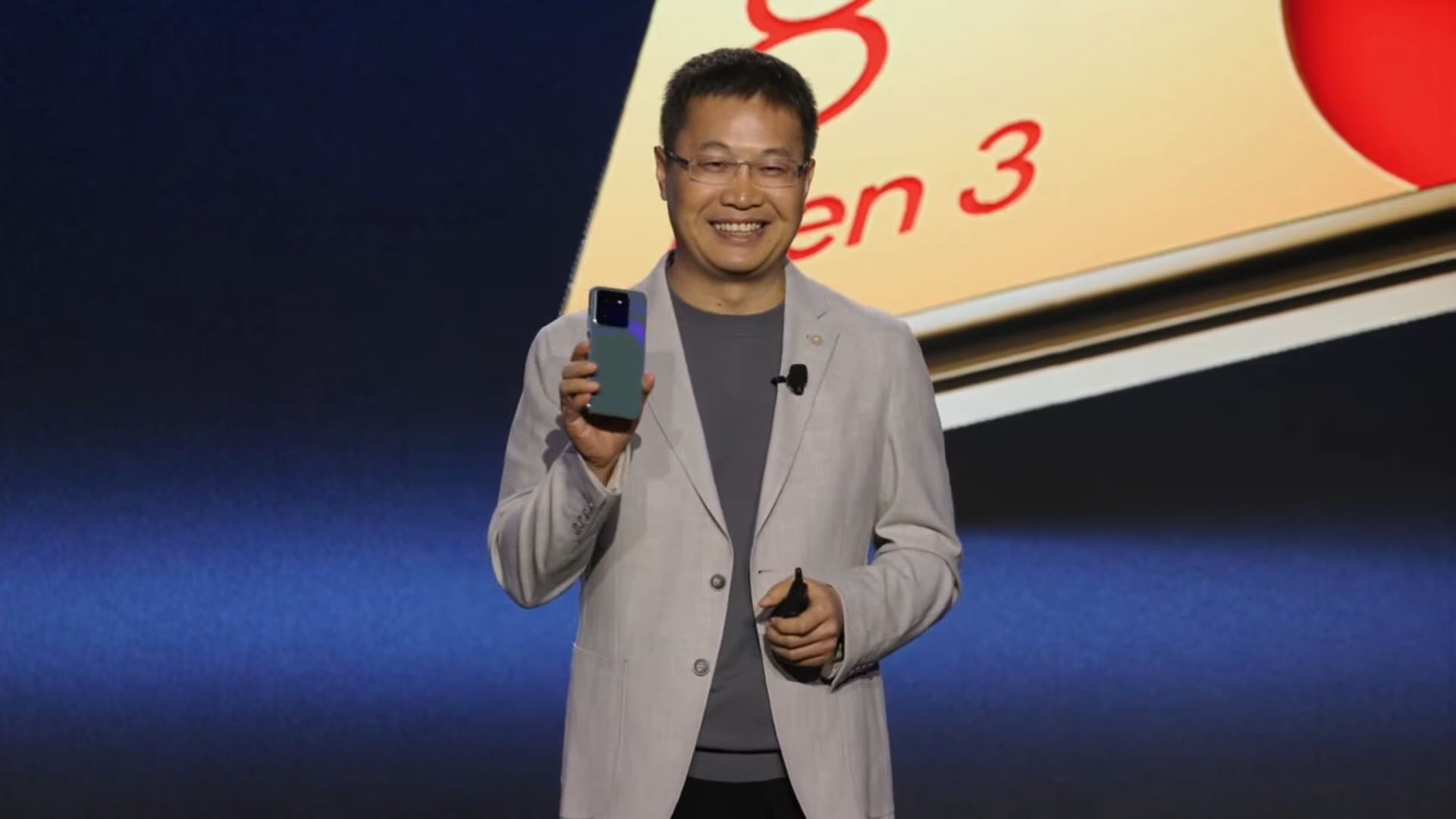 Xiaomi 14 Snapdragon 8 Gen 3 本体 Xiaomi 14 launched: Snapdragon 8 Gen 3, HyperOS, and triple 50MP