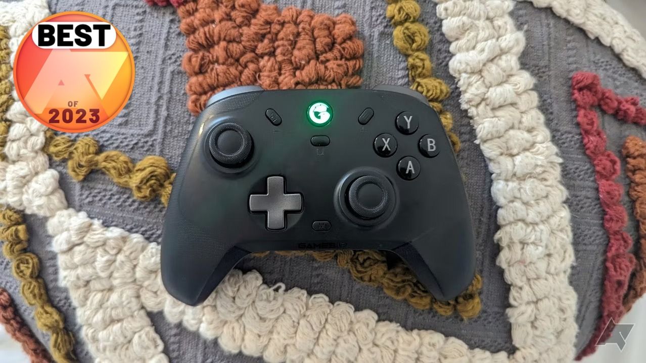 Save 25% on the Backbone One Mobile Gaming Controller With This Holiday  Deal - CNET
