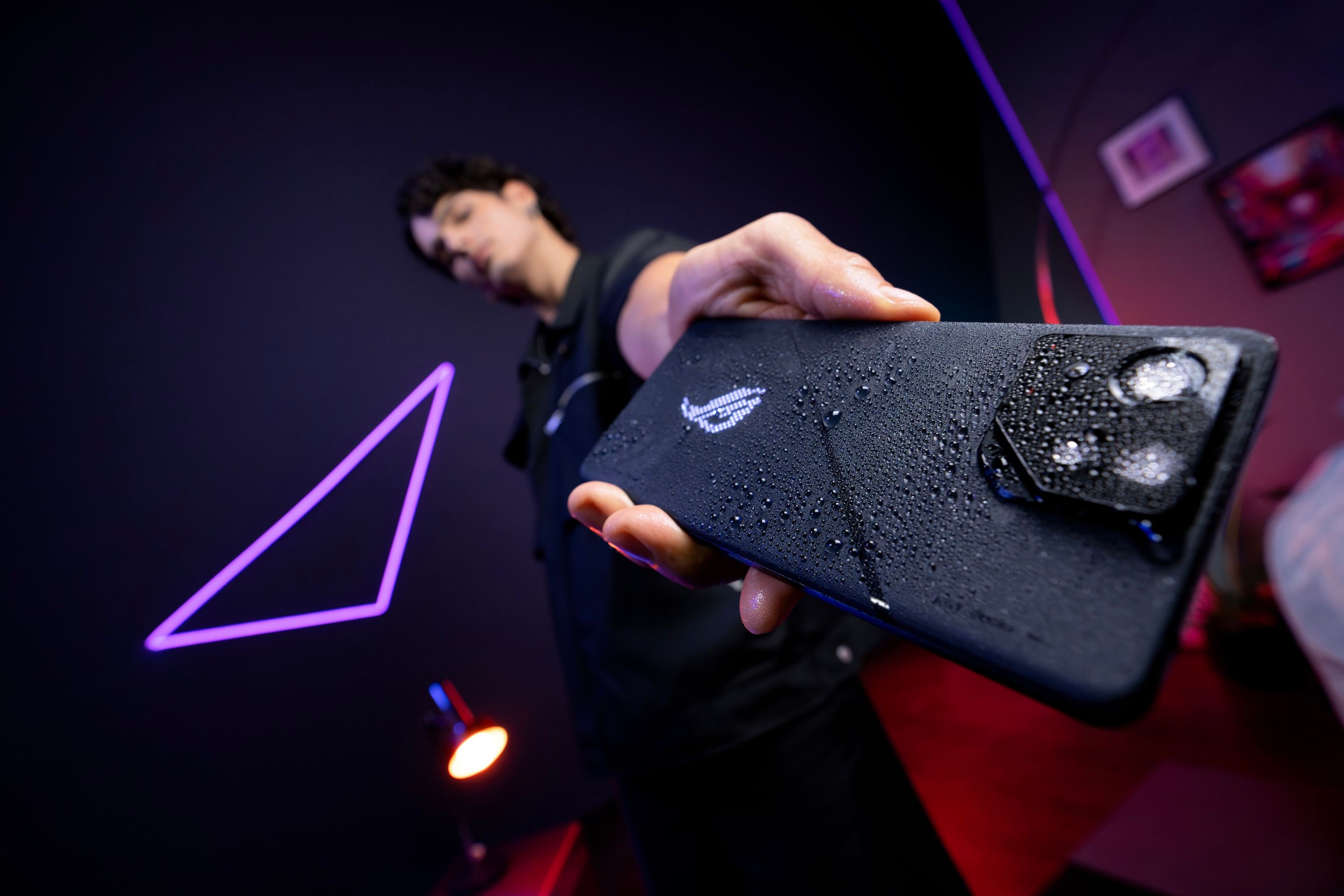 Asus ROG Phone 8: News, specs, price, and release window