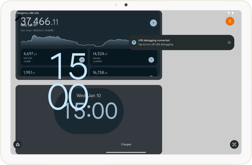 It's looking like lock screen widgets will make their return in Android 15