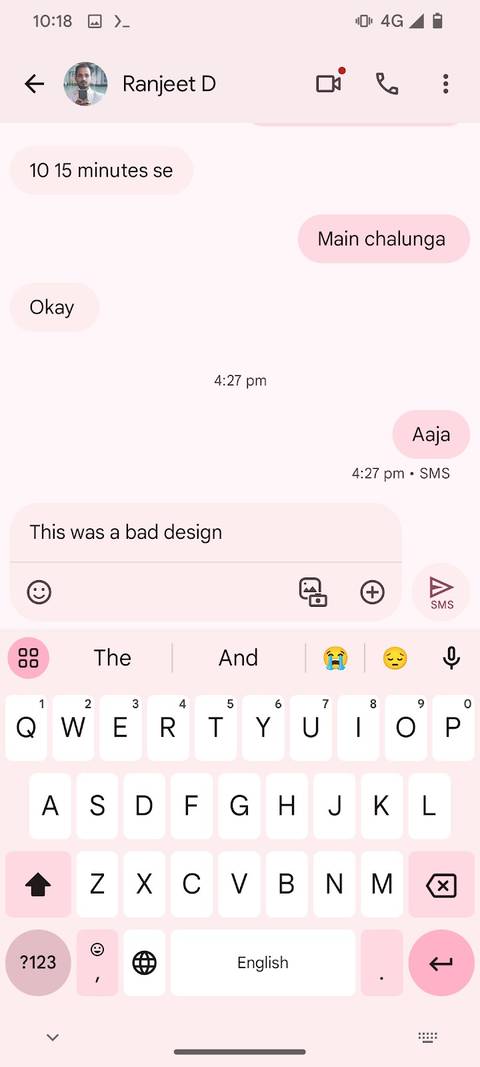 Google Messages backtracks on its cluttered text field redesign