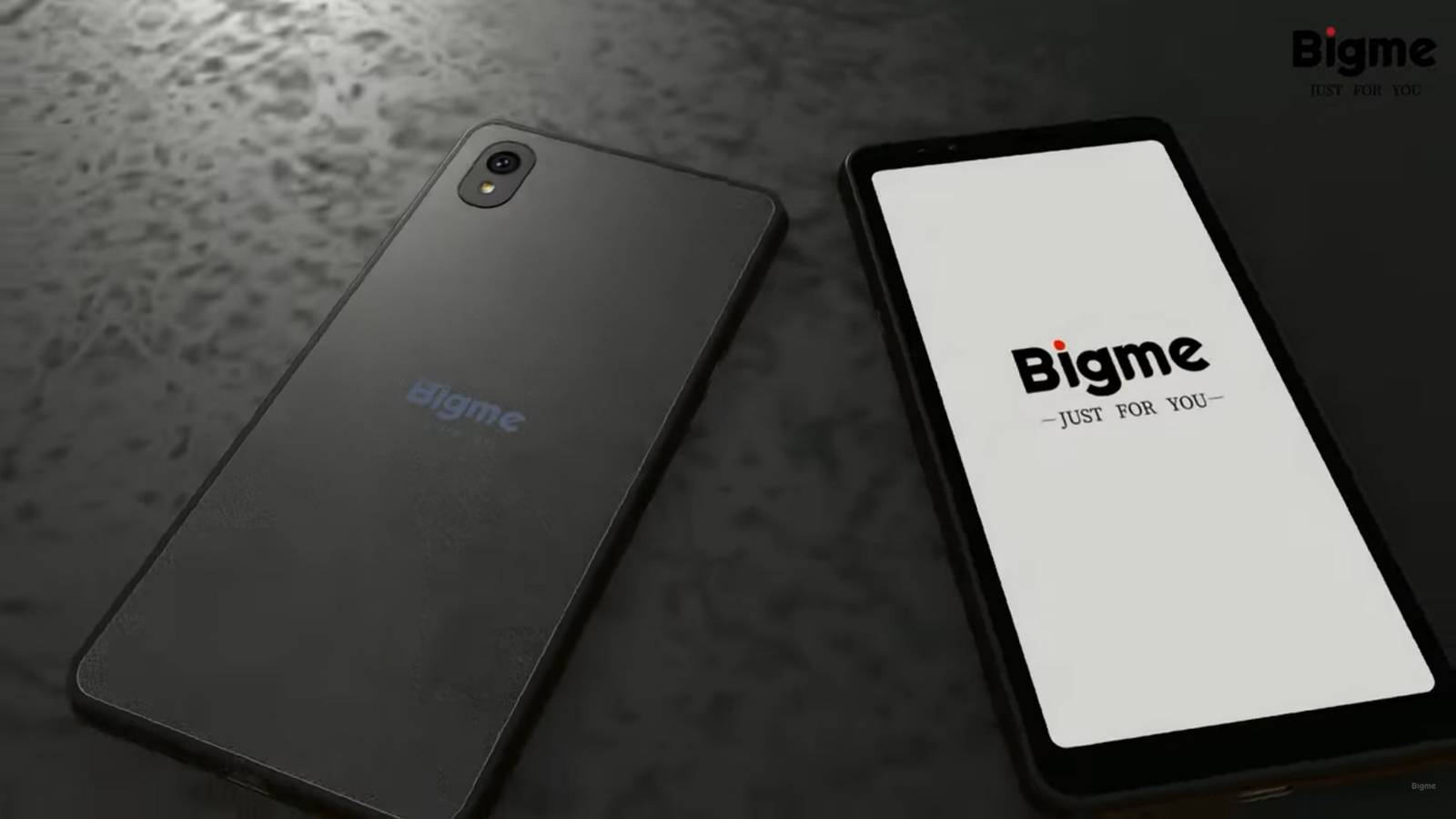 This luxury e-reader maker announced a color E Ink smartphone that 