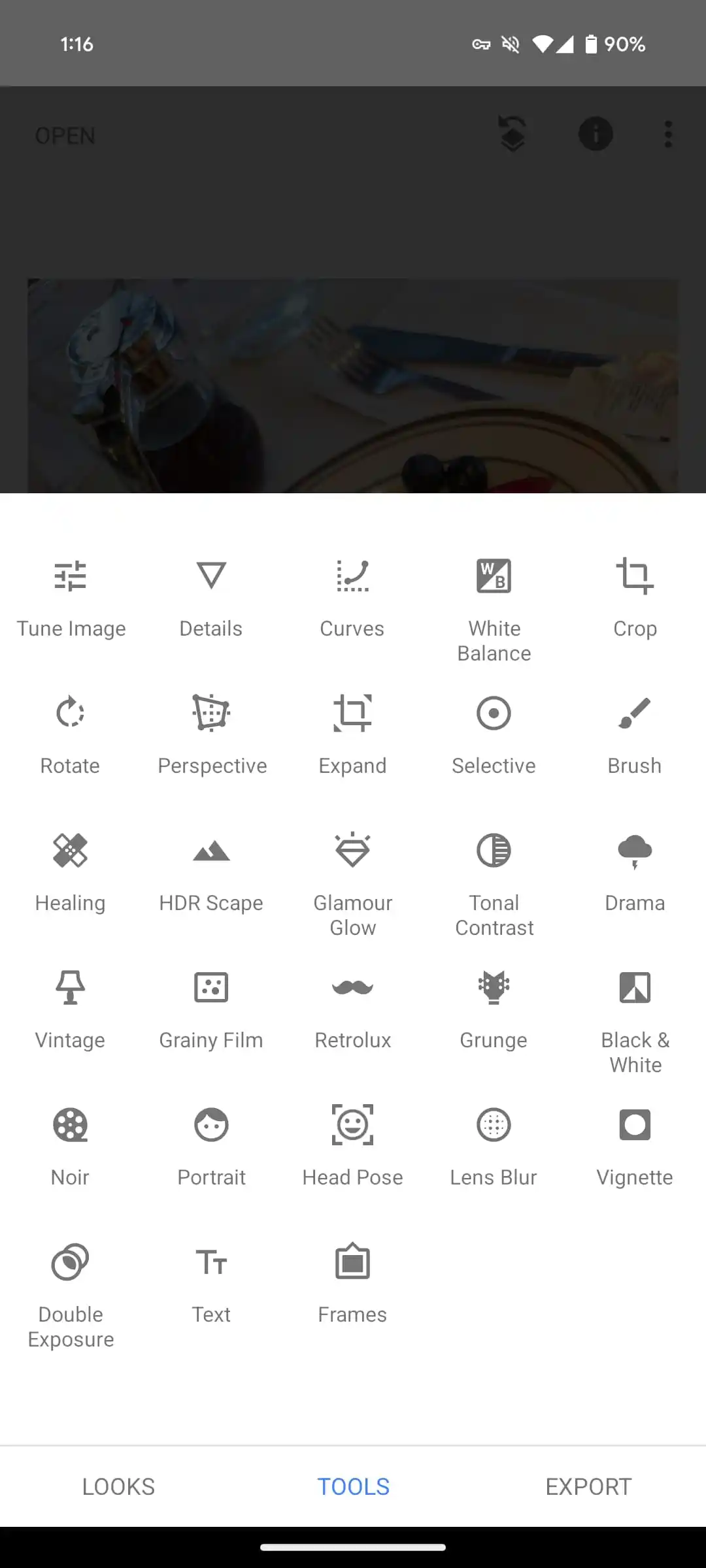 Google's Snapseed finally gets an update, but AI integration remains ...
