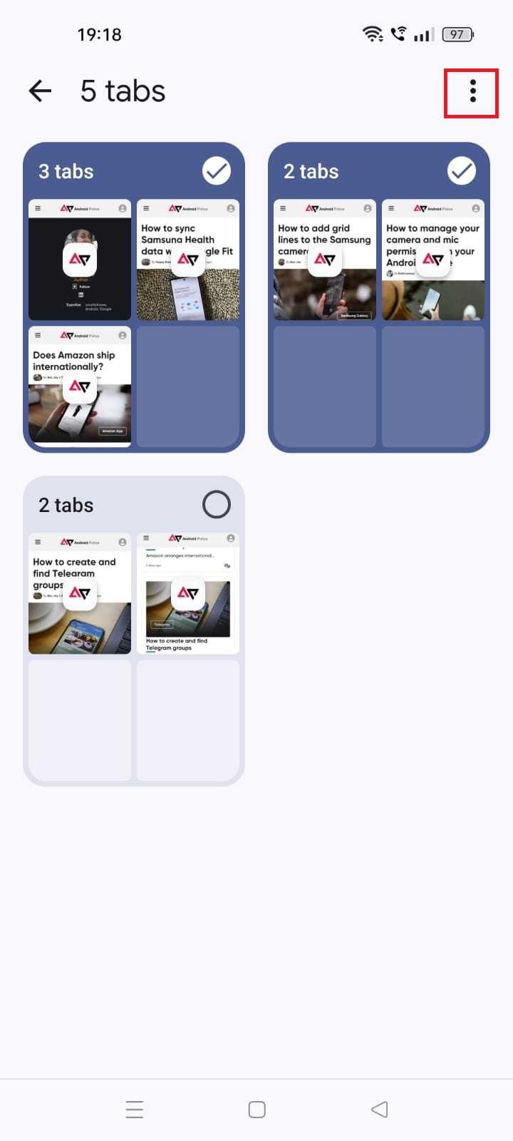 Screenshot highlighting the three-dot menu icon in the Chrome Android app
