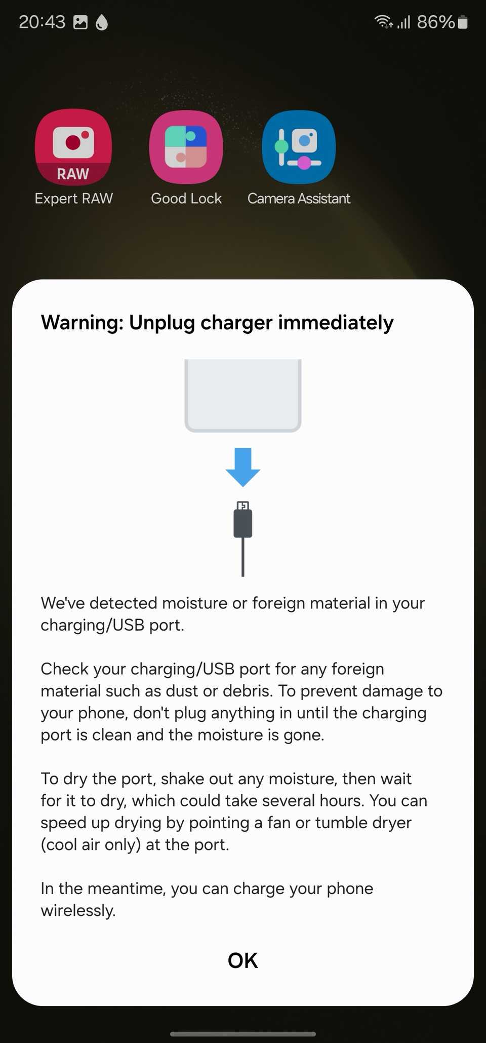 كيفية مسح إشعار اكتشاف الرطوبة على هاتف Samsung Galaxy الخاص بك 3 نافذة منبثقة تحذيرية لفصل الهاتف على الفور