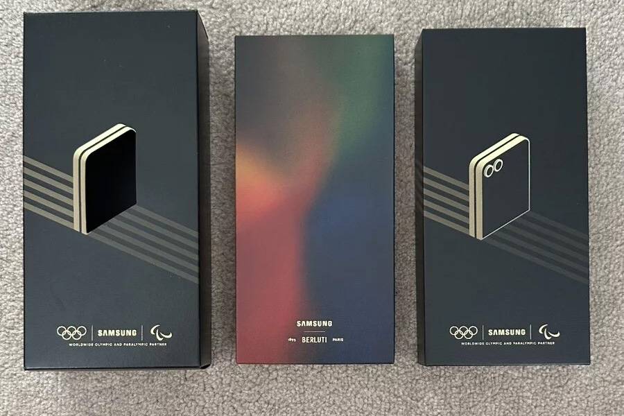 Olympic edition Samsung Galaxy Z Flip units are already selling