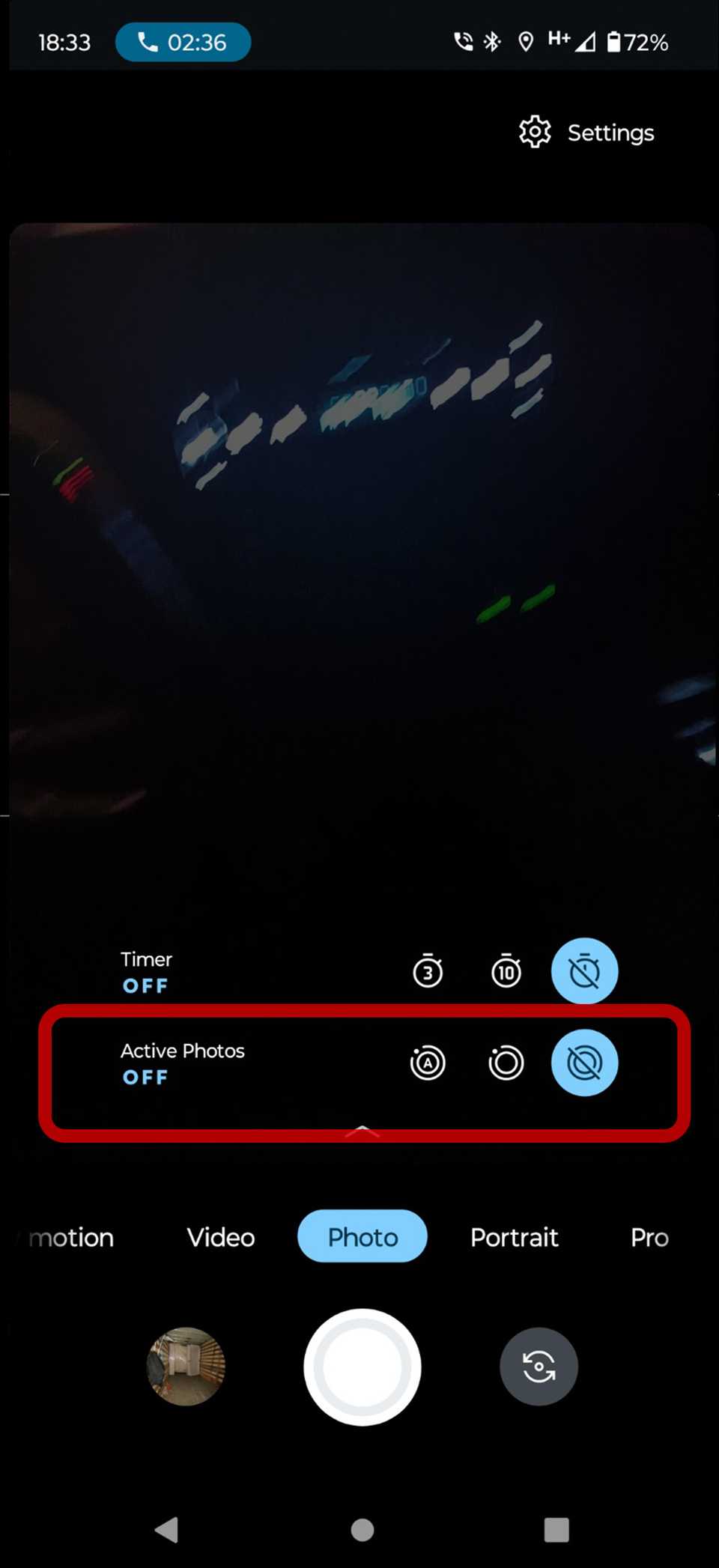 App fotocamera Motorola aperta con l'opzione foto d'azione evidenziata e disattivata