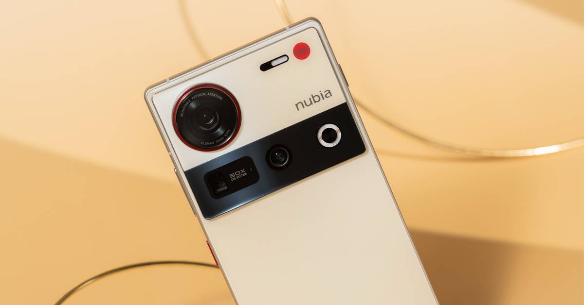 Smartphone Nubia Z70S Ultra – Snapdragon 8 Elite, Objectif 35mm, Triple Caméra 64MP, écran 6.85" 144Hz, Batterie 6600mAh – Débloqué 5G