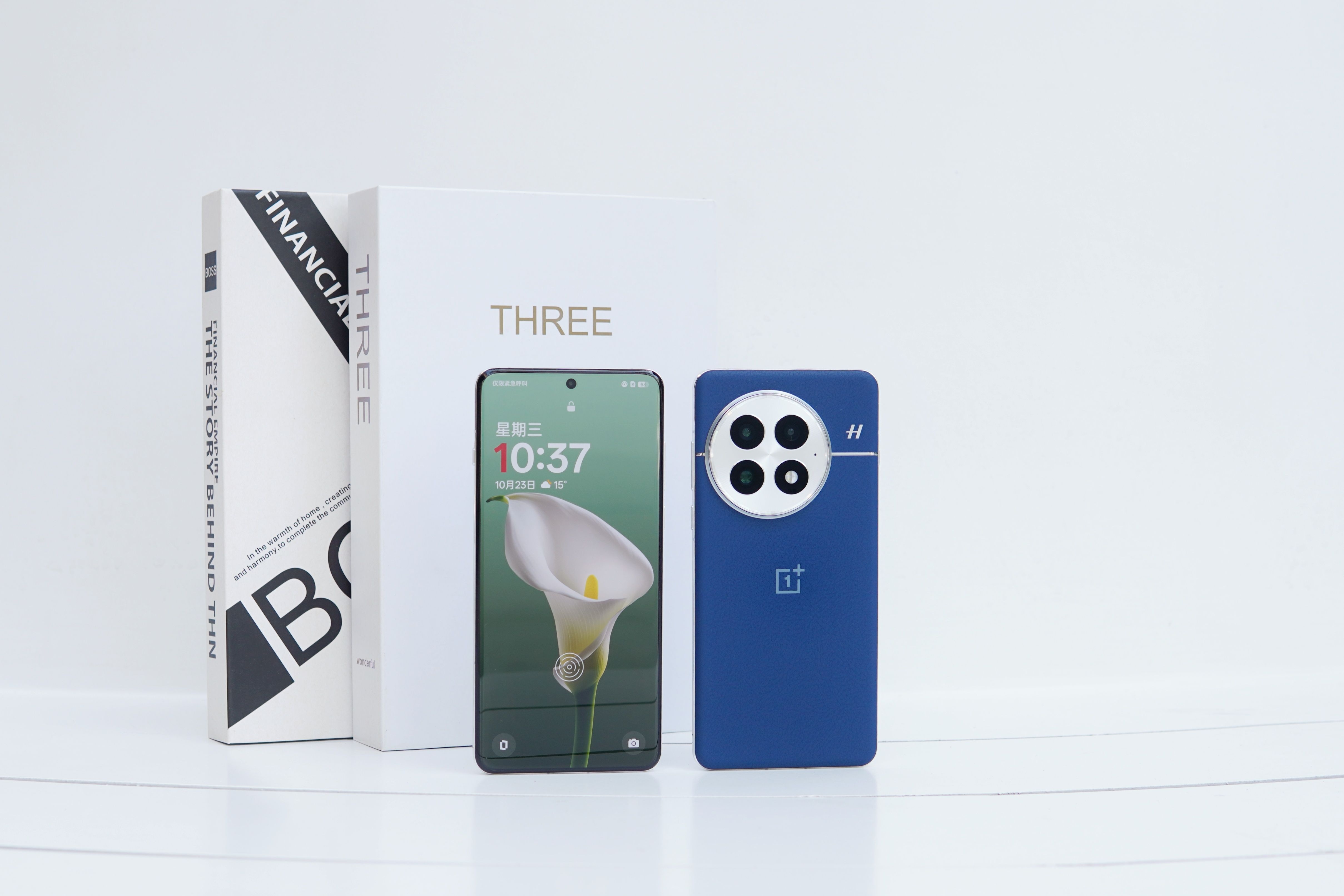 OnePlus design lead dishes on curved glass and the new flagship's ...