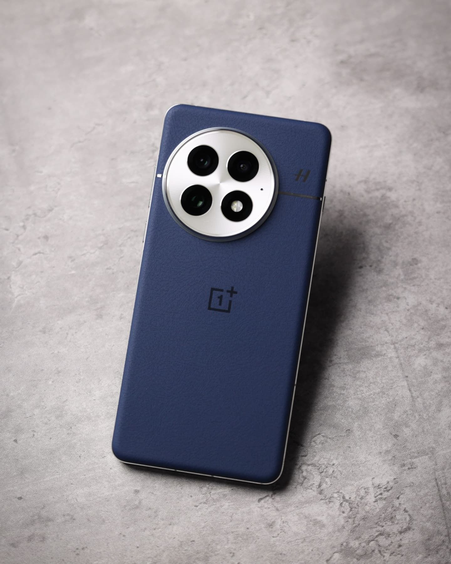 OnePlus design lead dishes on curved glass and the new flagship's ...
