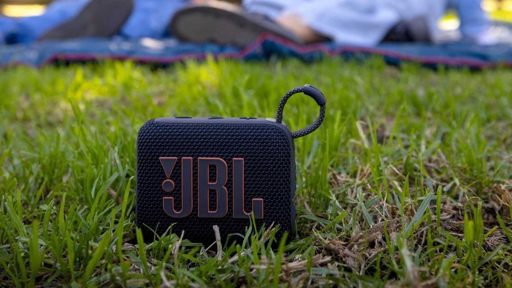 JBL Go 4 in black ultra-portable speaker in Egypt - XPRS