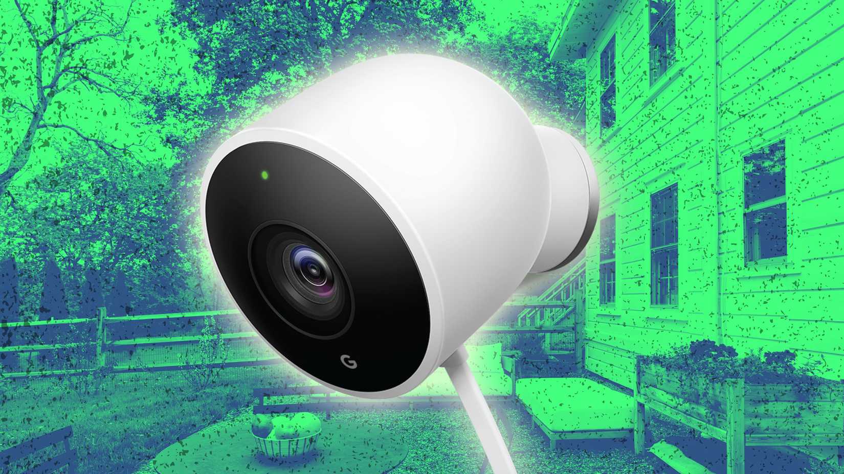 Nest cam com uma casa ao fundo